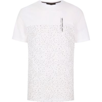 White black print t-shirt